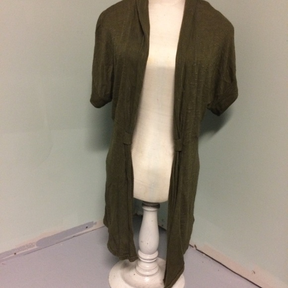 Massimo green short sleeve cardigan Massimo green short sleeve cardigan